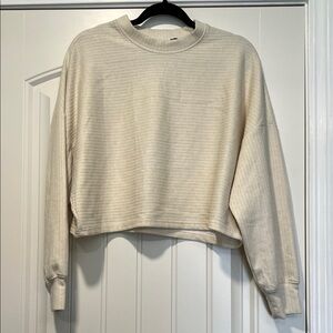 Elegant Cream Ribbed Crop Top